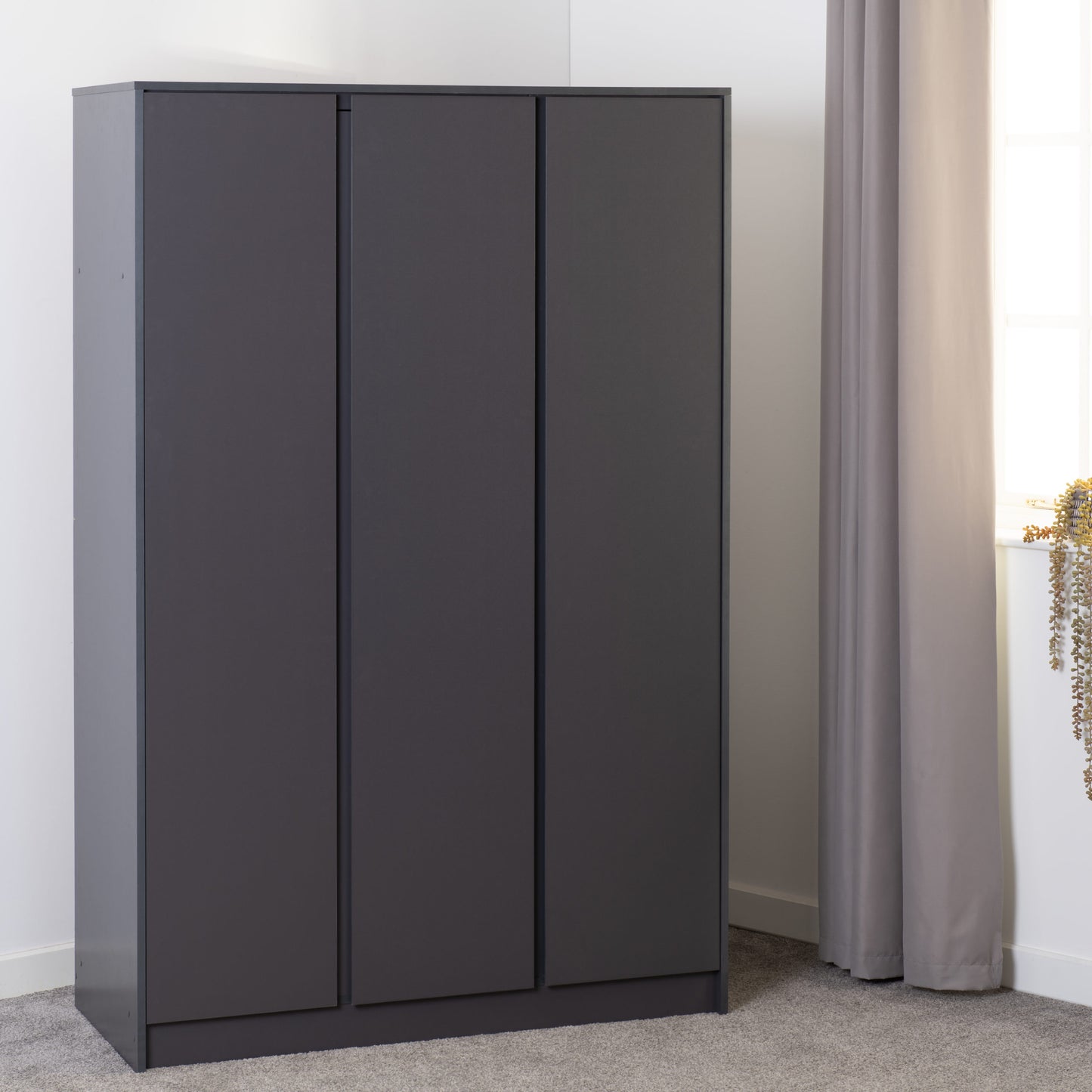 Malvern 3 Door Wardrobe