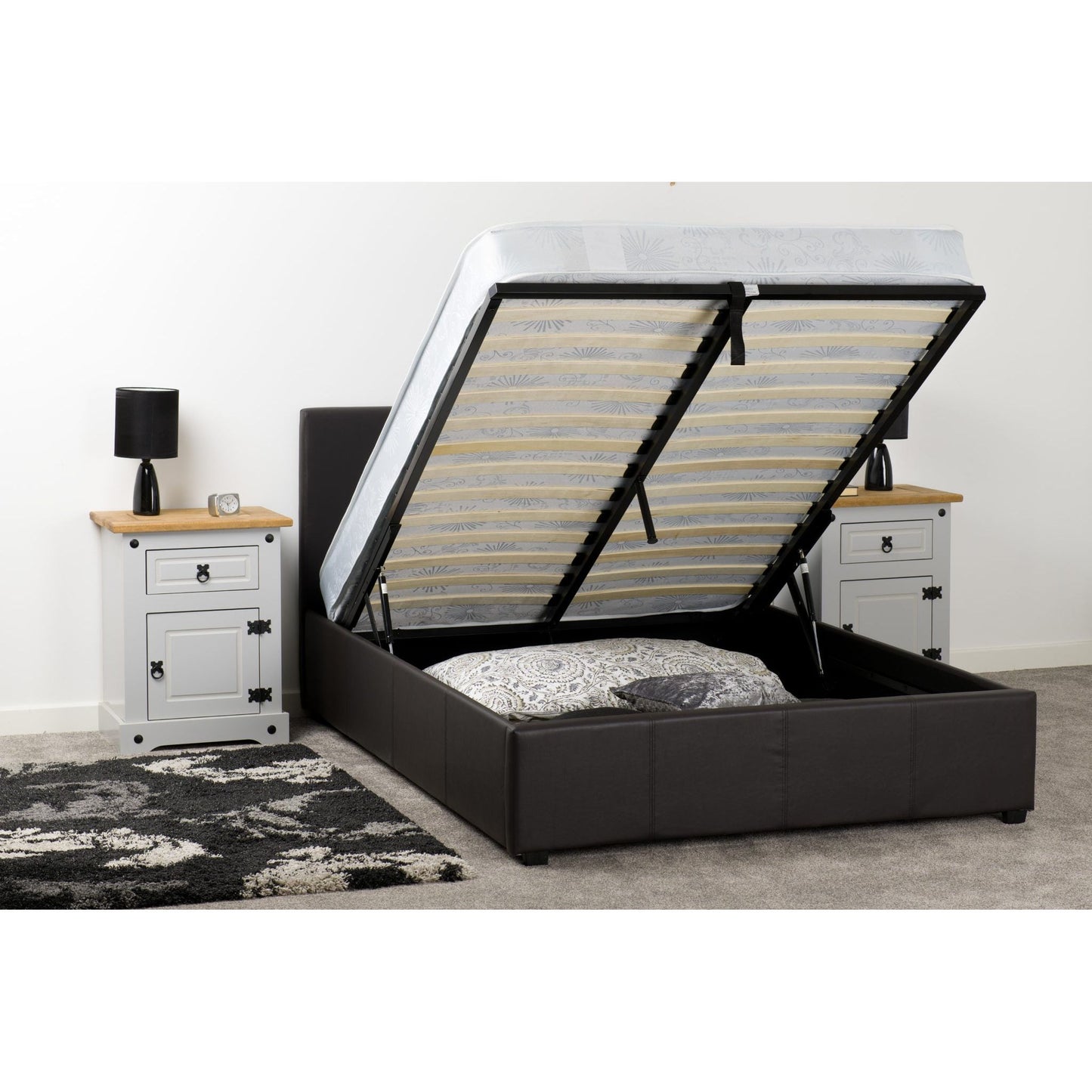 Prado Plus 4'6" Storage Bed